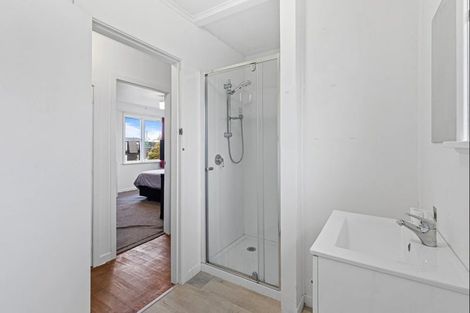 Photo of property in 210 Archers Road, Glenfield, Auckland, 0629