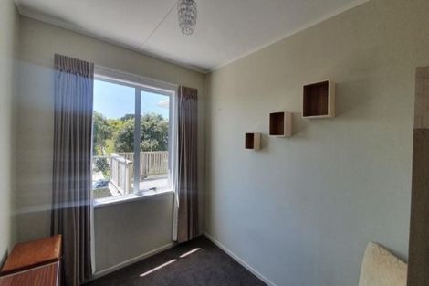 Photo of property in 4 Waitote Street, Castlecliff, Whanganui, 4501