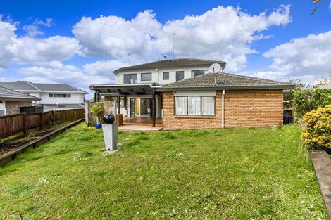 Photo of property in 5 Tornado Place, West Harbour, Auckland, 0618