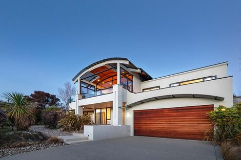 Photo of property in 8 Penrith Park Drive, Wanaka, 9305