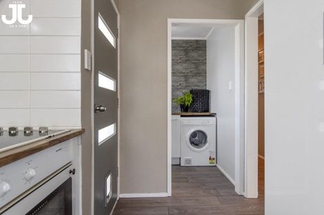 Photo of property in 110 Coopers Road, Gate Pa, Tauranga, 3112