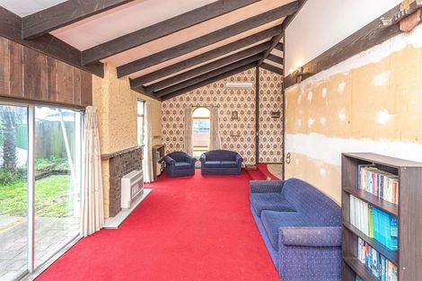 Photo of property in 53 Hinau Street, Castlecliff, Whanganui, 4501