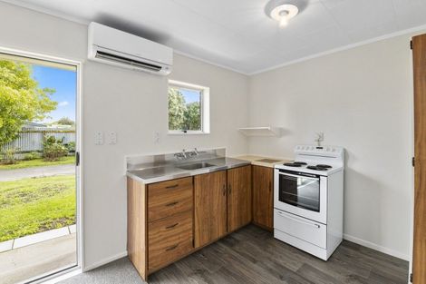 Photo of property in 18a Kings Drive, Levin, 5510