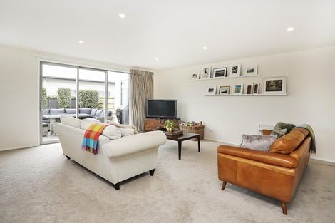 Photo of property in 18 Rosewood Drive, Rosedale, Invercargill, 9810