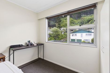 Photo of property in 13 Fyvie Avenue, Tawa, Wellington, 5028