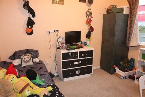 Photo of property in 3 Bailey Street, Feilding, 4702