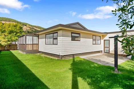 Photo of property in 2 Brydon Way, The Wood, Nelson, 7010