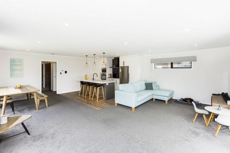 Photo of property in 11 Pattullo Crescent, Wallaceville, Upper Hutt, 5018