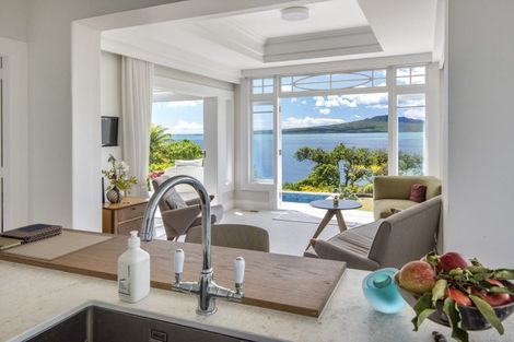 Photo of property in 18 Hamana Street, Narrow Neck, Auckland, 0622