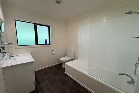 Photo of property in 66a Elmslie Road, Pinehaven, Upper Hutt, 5019