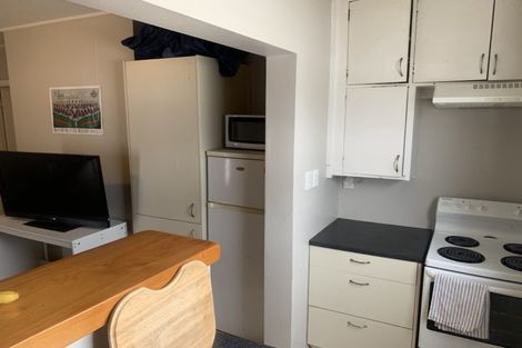 Photo of property in 19 Hania Street, Mount Victoria, Wellington, 6011