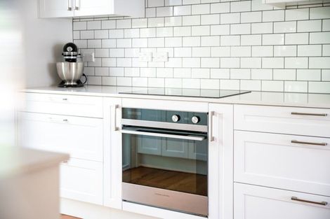 Photo of property in 104 Curtis Street, Northland, Wellington, 6012