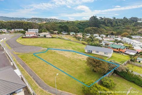 Photo of property in 5 Louisa Grove, Waitangirua, Porirua, 5024