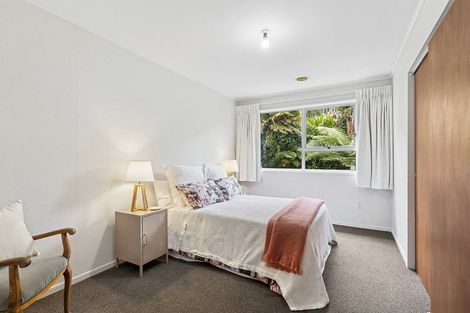 Photo of property in 15 Fyvie Avenue, Tawa, Wellington, 5028