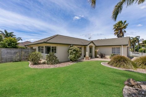 Photo of property in 25 Carribean Place, Papamoa Beach, Papamoa, 3118