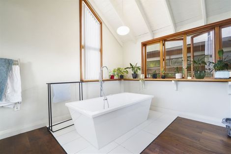 Photo of property in 31 Opoia Road, Hamilton East, Hamilton, 3216