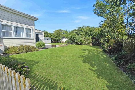 Photo of property in 20 Church Road, Taradale, Napier, 4112