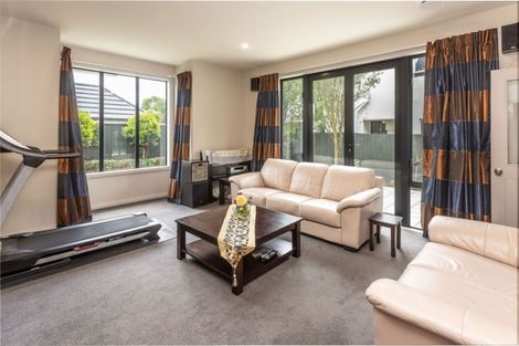 Photo of property in 79b Totara Street, Fendalton, Christchurch, 8041