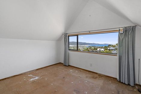 Photo of property in 50 Viewmont Drive, Harbour View, Lower Hutt, 5010