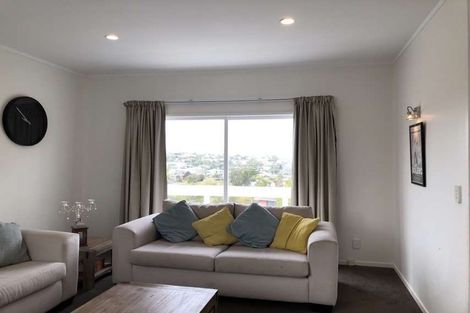 Photo of property in 43 Richards Avenue, Forrest Hill, Auckland, 0620