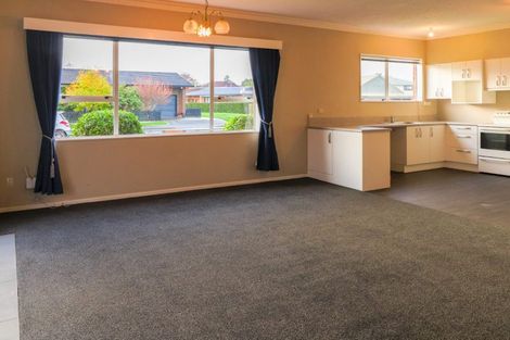 Photo of property in 35 Waterford Drive, Winton, 9720