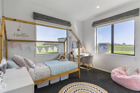 Photo of property in 355 Waitoki Road, Waitoki, Kaukapakapa, 0871