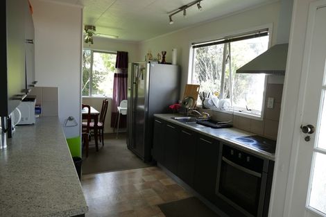 Photo of property in 51 Lynn Road, Bayview, Auckland, 0629