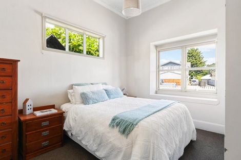 Photo of property in 283 Kahutia Street, Gisborne, 4010