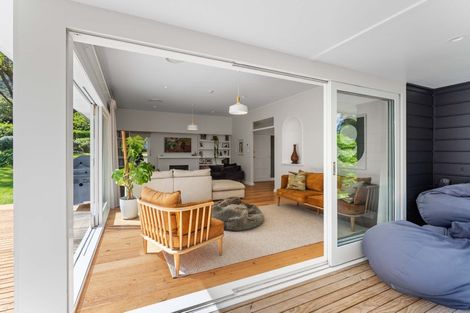 Photo of property in 50 Huia Street, Waikanae, 5036