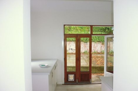 Photo of property in 1 Kenwyn Terrace, Newtown, Wellington, 6021