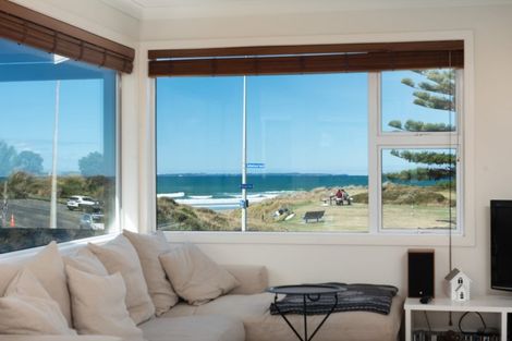 Photo of property in 96 Marine Parade, Mount Maunganui, 3116