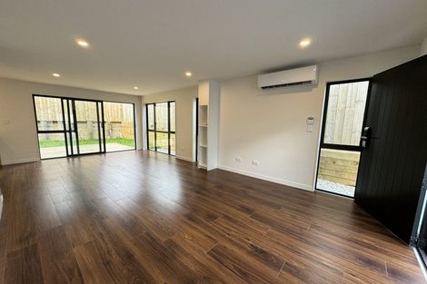 Photo of property in 1d Westall Road, New Lynn, Auckland, 0600