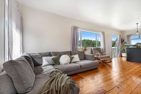 Photo of property in 8 James Mcleod Road, Shelly Beach, Helensville, 0874