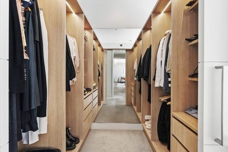 Photo of property in Clyde Quay Wharf, 2a/6 Clyde Quay Wharf, Te Aro, Wellington, 6011