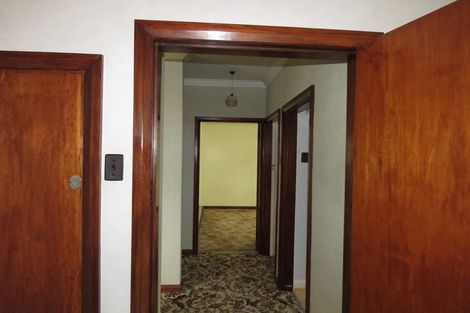 Photo of property in 7 Lismore Street, Strandon, New Plymouth, 4312