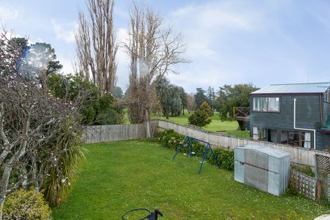 Photo of property in 89 Ruamahanga Crescent, Terrace End, Palmerston North, 4410