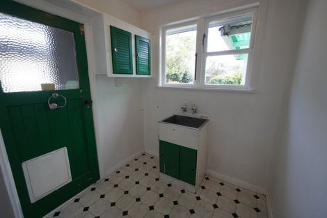 Photo of property in 3 Leicester Street, Terrace End, Palmerston North, 4410