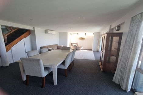 Photo of property in 18 Aranoni Track, Clifton, Christchurch, 8081