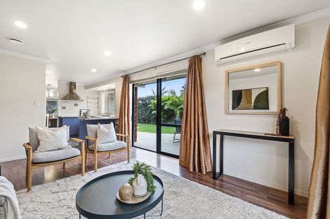 Photo of property in 150 Penrose Road, Mount Wellington, Auckland, 1060