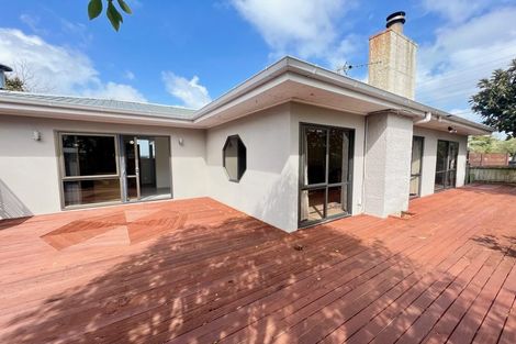 Photo of property in 6 Millen Avenue, Pakuranga, Auckland, 2010