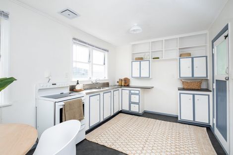 Photo of property in 34 Mason Avenue, Maraenui, Napier, 4110