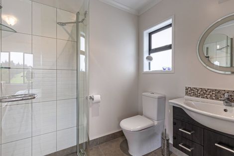 Photo of property in 205 Taylors Road, Otaki, 5583