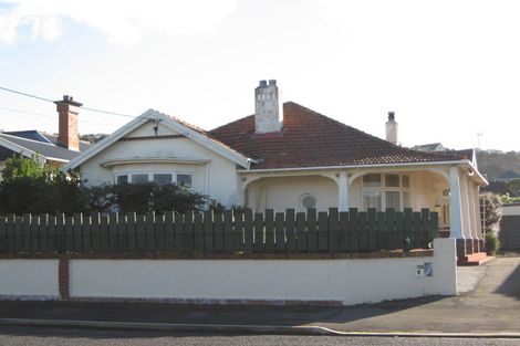 Photo of property in 9 Coughtrey Street, Saint Clair, Dunedin, 9012