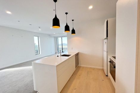 Photo of property in 401/19 Rawene Road, Birkenhead, Auckland, 0626