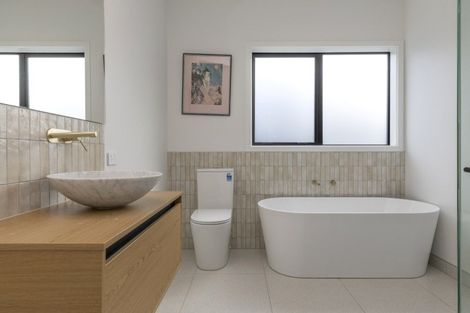 Photo of property in 107 Harakeke Drive, Wharewaka, Taupo, 3330