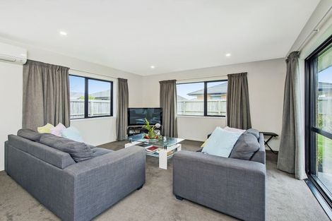 Photo of property in 32b Bradbury Avenue, Rolleston, 7614