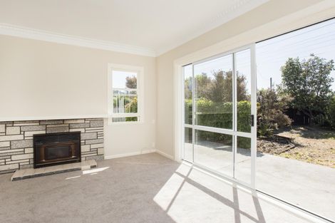 Photo of property in 17 De Lautour Road, Kaiti, Gisborne, 4010