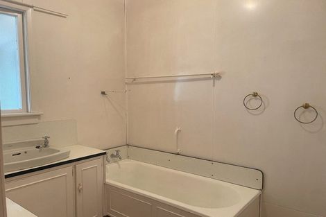 Photo of property in 49 Mary Street, Winton, 9720