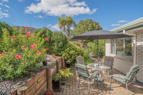 Photo of property in 21 Chieftain Rise, Goodwood Heights, Auckland, 2105