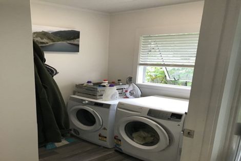 Photo of property in 2 Frank Hewitt Street, Pukekohe, 2120